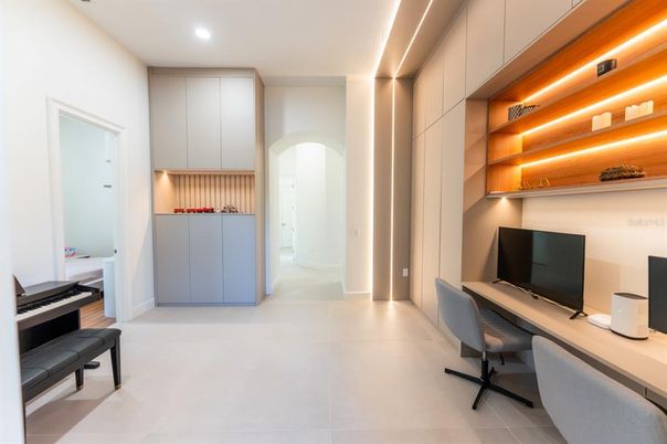 Home Office, Interior, Piano, Recessed Lighting