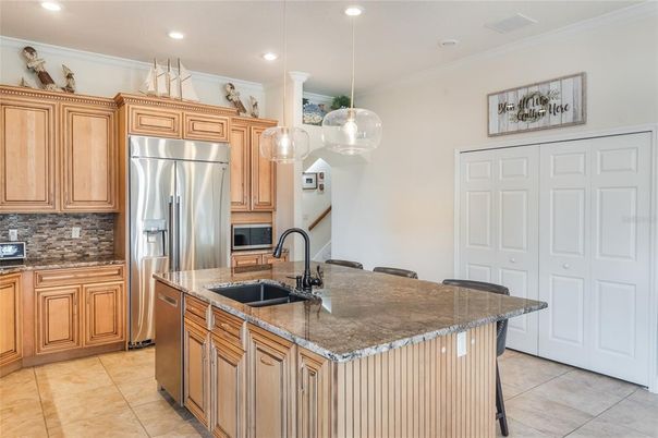 Interior, Kitchen, Pendant Lights, Recessed Lighting, Stainless Steel Appliances