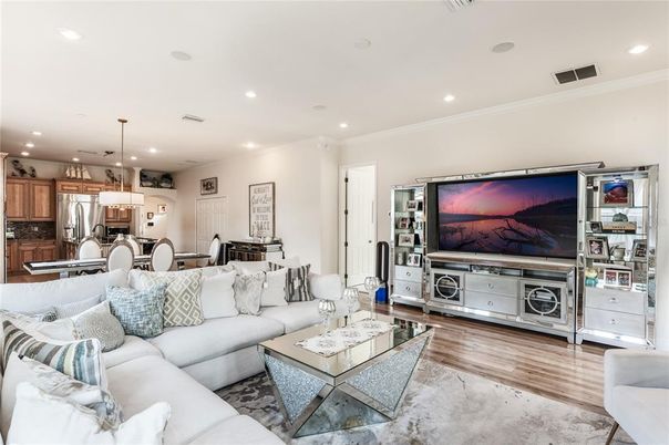 Dining room, Interior, Kitchen, Living room, Pendant Lights, Recessed Lighting, Stainless Steel Appliances, Wood Texture Flooring