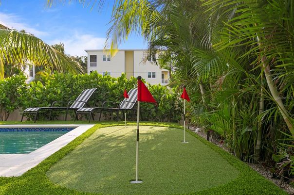 Backyard, Exterior, Pool