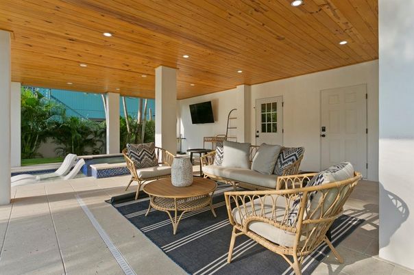 Exterior, Wooden Ceilings