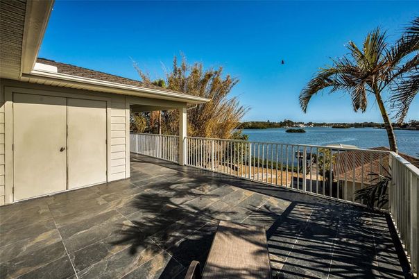 Exterior, Lake, Water
