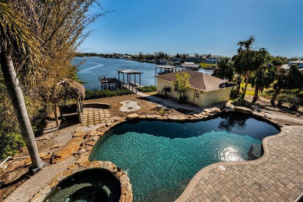 Exterior, Lake, Pool, Water