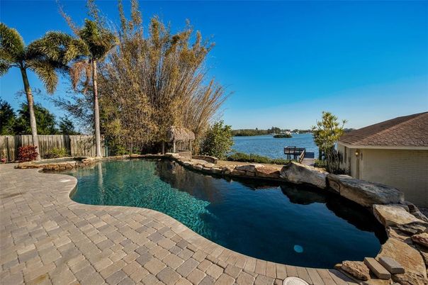 Exterior, Lake, Pool