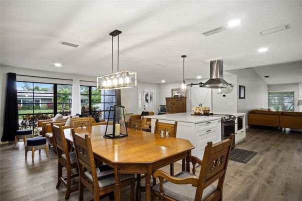 Dining room, Interior, Kitchen, Pendant Lights, Recessed Lighting, Wood Texture Flooring