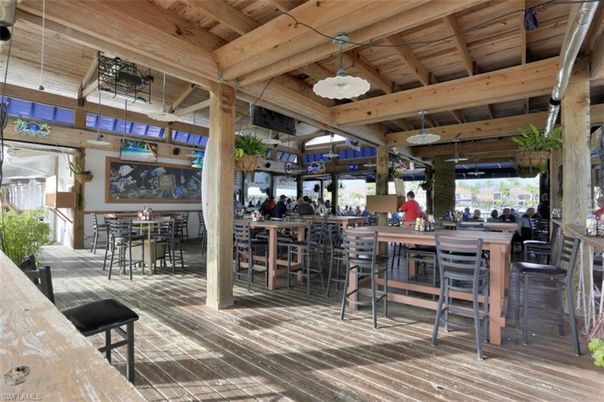 Interior, Pendant Lights, Wooden Beams, Wooden Ceilings, Wood Texture Flooring