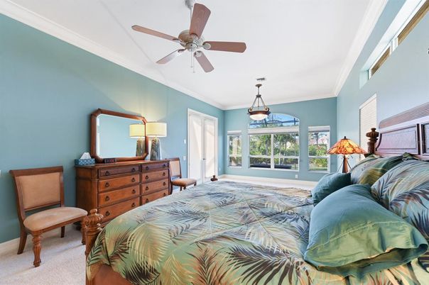 Bedroom, Interior, Pendant Lights