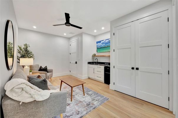 Interior, Living room, Recessed Lighting, Wood Texture Flooring