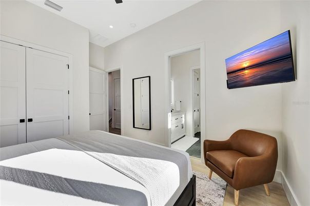 Bedroom, Interior, Recessed Lighting