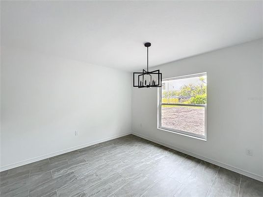 Empty room, Interior, Pendant Lights
