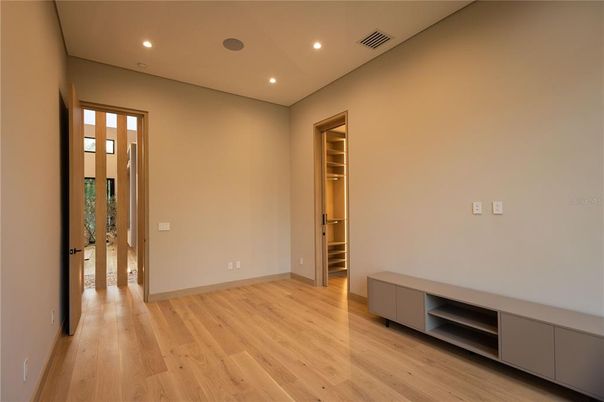 Empty room, Interior, Recessed Lighting, Wood Texture Flooring