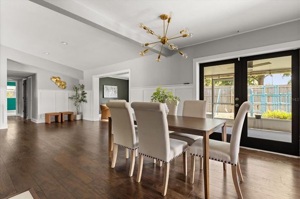 Dining room, Interior, Pendant Lights, Recessed Lighting, Wood Texture Flooring