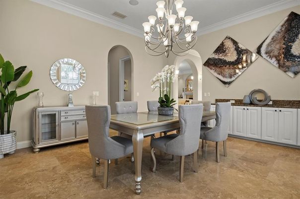 Chandelier, Dining room, Interior