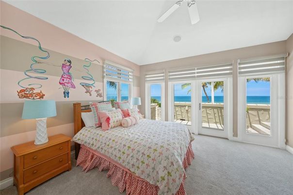 Bedroom, Interior, Water