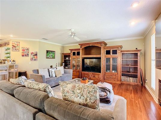 Interior, Living room, Recessed Lighting, Wood Texture Flooring