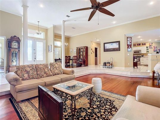 Dining room, Interior, Kitchen, Living room, Pendant Lights, Recessed Lighting, Wood Texture Flooring