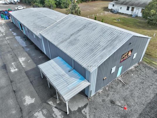 Exterior, Drone