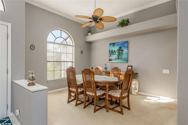 Dining room, Interior