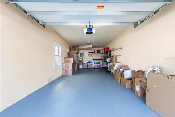 Garage, Interior