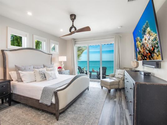 Bedroom, Interior, Recessed Lighting, Water, Wood Texture Flooring
