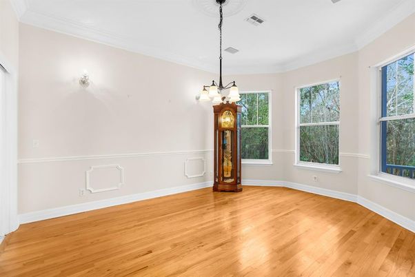 Chandelier, Empty room, Interior, Wood Texture Flooring