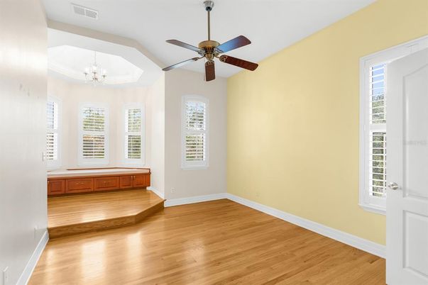 Chandelier, Empty room, Interior, Wood Texture Flooring