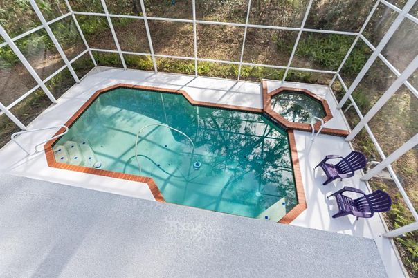 Interior, Pool, Sun Room