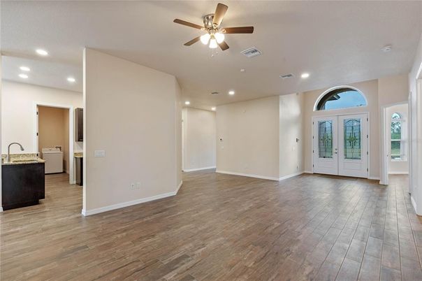 Empty room, Interior, Recessed Lighting, Wood Texture Flooring