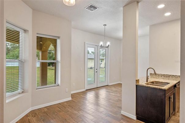 Interior, Pendant Lights, Recessed Lighting, Wood Texture Flooring