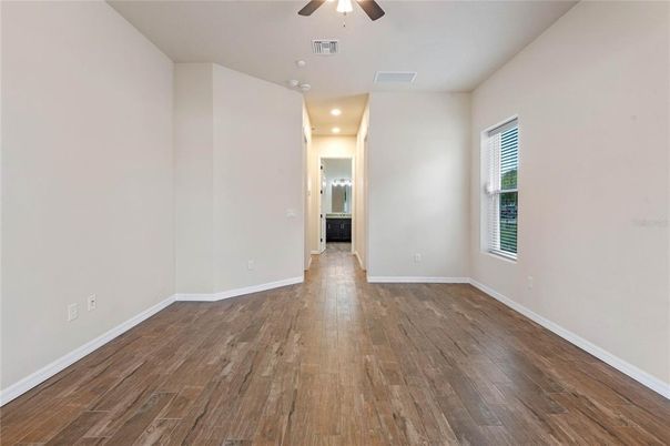 Empty room, Interior, Recessed Lighting, Wood Texture Flooring
