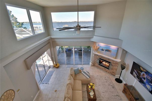 Fireplace, Interior, Living room, Water