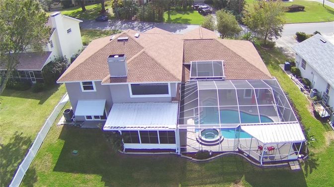 Exterior, Drone