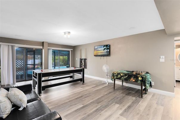 Billiard Table, Game Room, Interior, Wood Texture Flooring