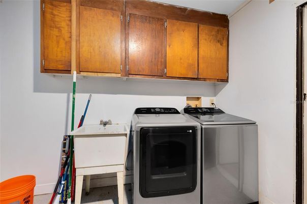 Interior, Washer