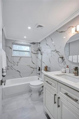 Bathroom, Interior, Marble, Marble Walls, Recessed Lighting