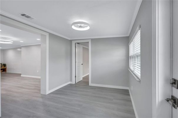 Empty room, Interior, Recessed Lighting, Wood Texture Flooring