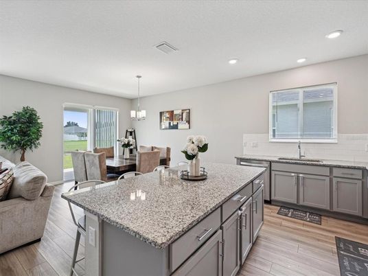 Chandelier, Dining room, Interior, Kitchen, Pendant Lights, Recessed Lighting, Wood Texture Flooring