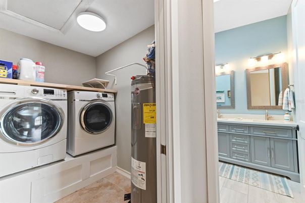 Interior, Utility Closets, Washer