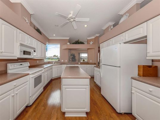 Interior, Kitchen, Recessed Lighting, Wood Texture Flooring