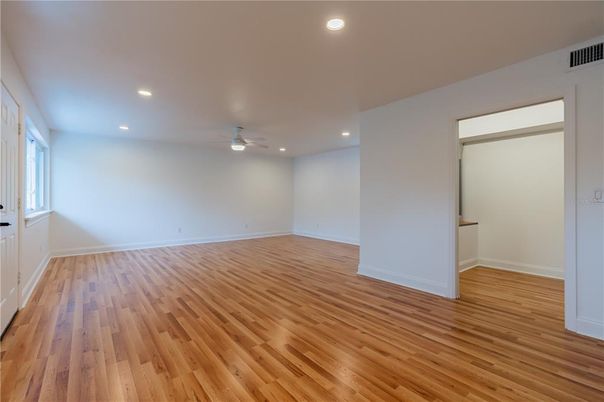 Empty room, Interior, Recessed Lighting, Wood Texture Flooring