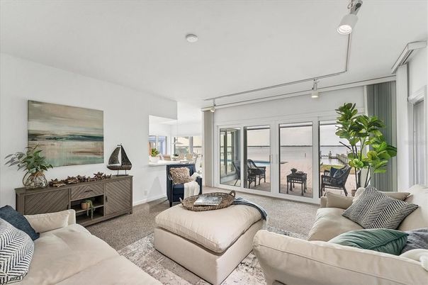 Interior, Living room, Water