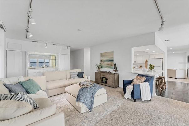 Interior, Kitchen, Living room, Recessed Lighting