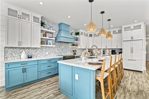 Interior, Kitchen, Pendant Lights, Recessed Lighting, Wood Texture Flooring