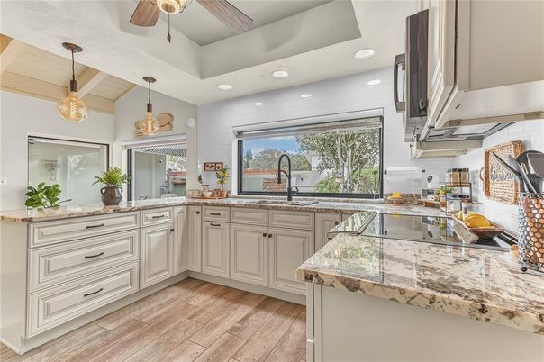 Interior, Kitchen, Pendant Lights, Recessed Lighting, Wood Texture Flooring
