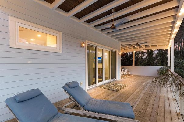 Exterior, Wood Texture Flooring