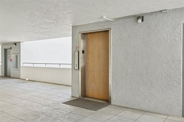 Elevator, Interior
