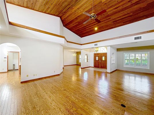 Empty room, Interior, Wooden Ceilings, Wood Texture Flooring