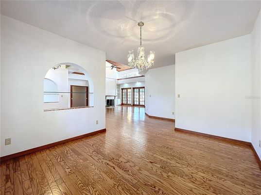 Chandelier, Empty room, Interior, Wood Texture Flooring