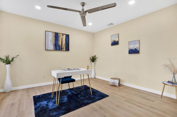 Home Office, Interior, Recessed Lighting, Wood Texture Flooring
