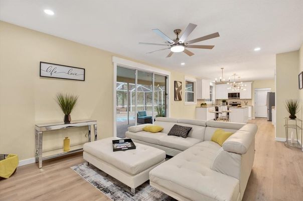 Interior, Kitchen, Living room, Pendant Lights, Recessed Lighting, Wood Texture Flooring